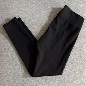 All in Motion Black Leggings - L 10/12